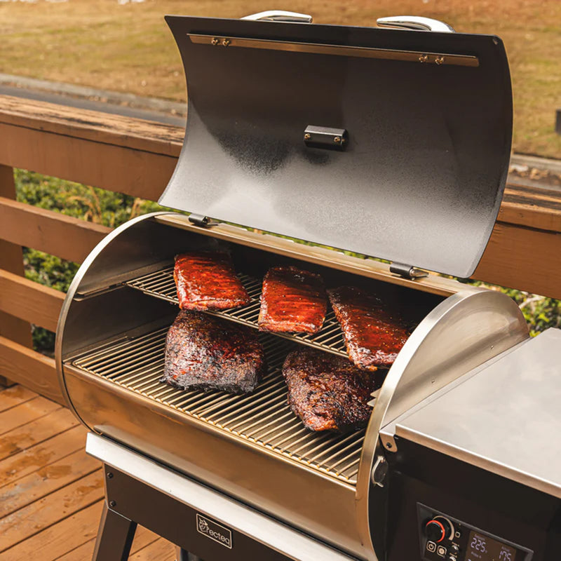 Recteq Deck Boss 800 Wood Pellet Grill 800 Sq.In. 180F-700F 30lb Hopper RT-800DB