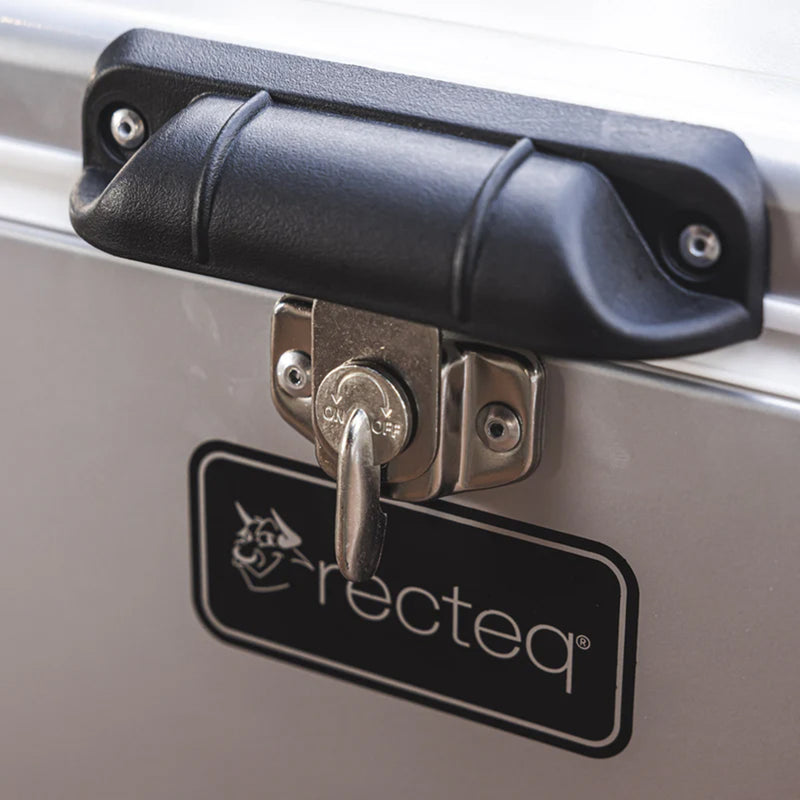 Recteq 26 QT Retro Style Cooler Steel Portable w/ Bottle Opener RT-RETRO26